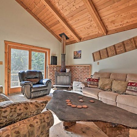 Remote Cabin With Fire Pit 3 Miles To Stowe Mtn! Экстерьер фото